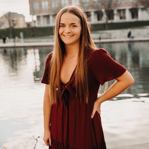 Meet your Posher, Allie